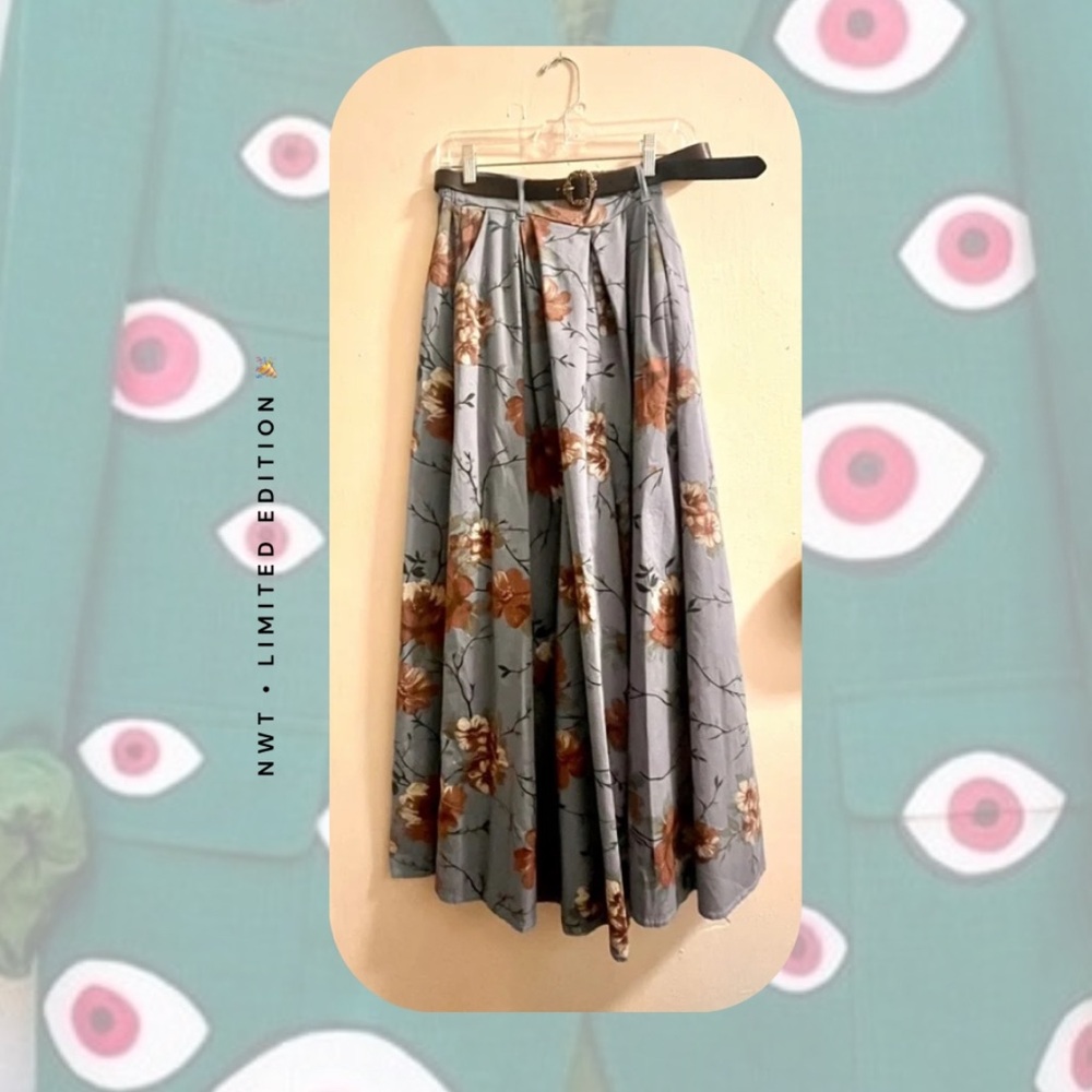 🆕 🎉 blue & pink floral palazzo pants with belt